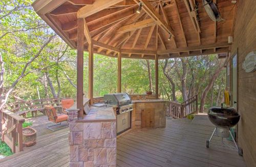 Granbury House | Lake Granbury Getaway! Family Home w/Deck & Games