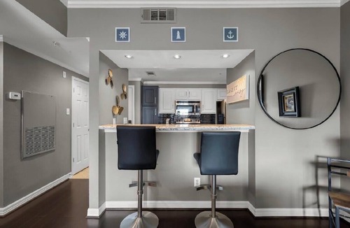 Walden on Lake Conroe Condo | “LAKE IT EASY” Luxury 1-bedroom lake front condo on Lake Conroe