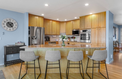 Manson House | Lake & mountain view home with hot tub, pool, 2 decks, game room, & fireplace