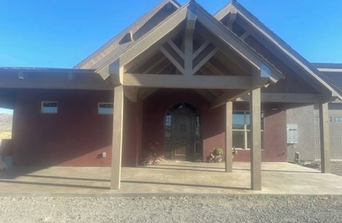 Lincoln County House | Lake Roosevelt Retreat - Spring Canyon Boat Launch