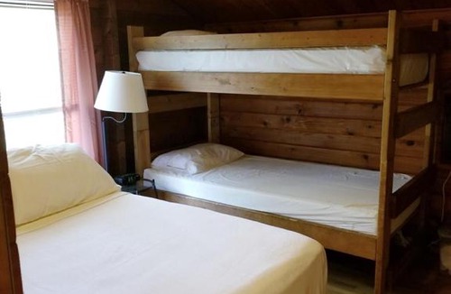Gordonville Resort | Lake Texoma Camping Resort Cabin 2