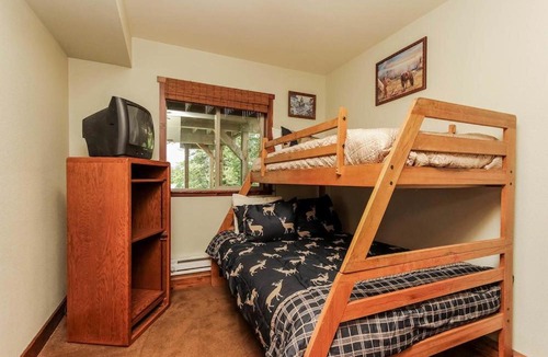 Donnelly House | Lakefront Escape formerly Hereford Lakehouse Custom Home home