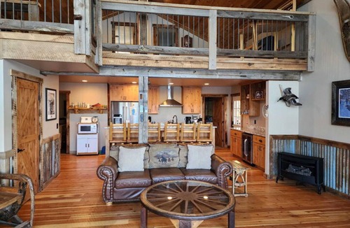 Joseph House | Lakefront home with wraparound deck, modern appliances, WiFI & dog-friendly