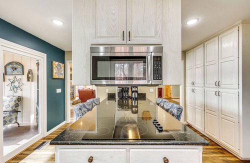 Hot Springs Village House | Lakefront Hot Springs Village Home w/Private Dock