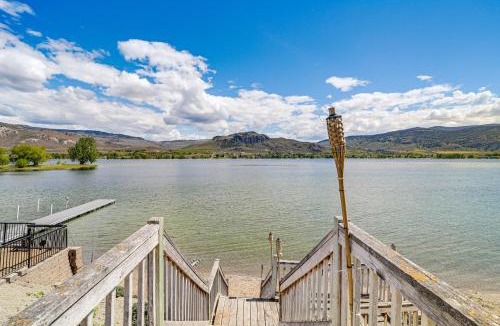 Oroville House | Lakefront Oroville Paradise: Private Beach & Dock!