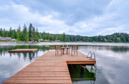 Lake Roesiger House | Lakefront Snohomish Home ~ 13 Mi to Historic Dtwn