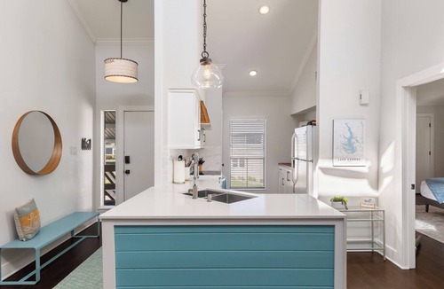 April Sound Condo | Lakeside Condo w 2 KING beds, Shuffleboard/Pool/Paddle boards