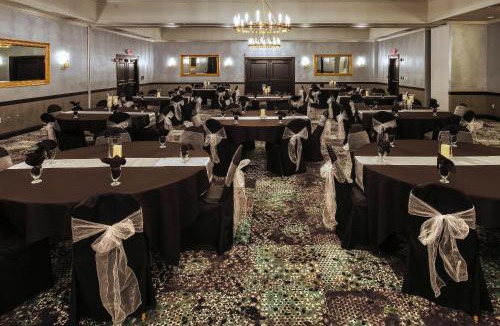 Osceola Resort | Lakeside Hotel Casino, a Travelodge by Wyndham