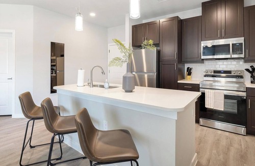 Corinth Apartment | Landing | Amazing 1BD, Clubhouse, Pool