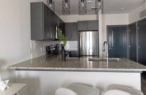 Terrell Apartment | Landing | Amazing 1BD, Gym