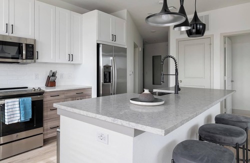 Garland Apartment | Landing | Amazing 2BD, Clubhouse, Gym