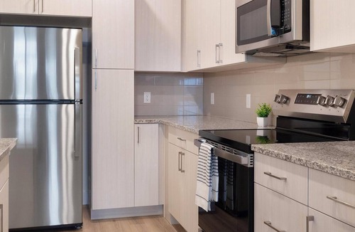 Firestone Apartment | Landing | Amazing 2BD, Gym, Clubhouse