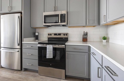 Broomfield Apartment | Landing | Amazing 2BD, Yoga Studio, Clubhouse