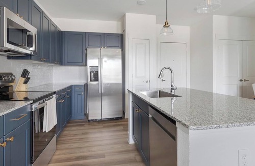 North San Antonio - SAT Apartment | Landing | Amazing 2BD, Gym, Clubhouse