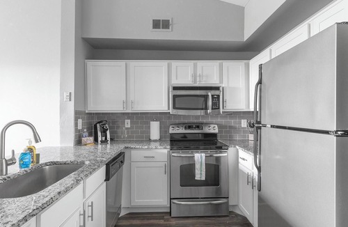 Fossil Creek Apartment | Landing | Beautiful 1BD, Pool, Clubhouse