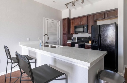Atascocita Apartment | Landing | Beautiful 1BD, Clubhouse, Gym