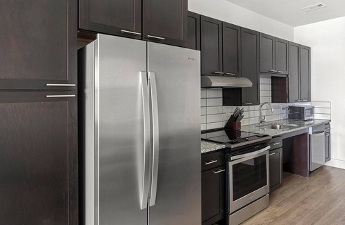 Fort Worth Apartment | Landing | Beautiful 2BD, Courtyard, Clubhouse