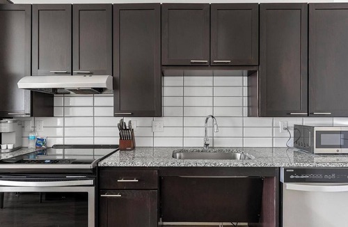 Fort Worth Apartment | Landing | Beautiful 2BD, Courtyard, Clubhouse