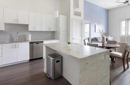 Fort Worth Apartment | Landing | Beautiful 2BD, Gym