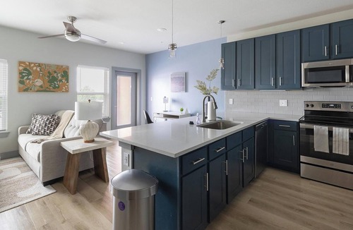 Grand Prairie Apartment | Landing | Beautiful 1BD in Grand Prairie