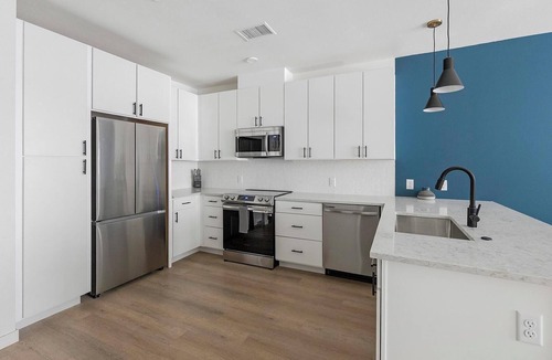 Civic Center Apartment | Landing | Chic 1BD, Gym, Rooftop Lounge