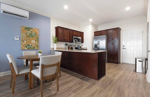 Johnstown Apartment | Landing | Chic 2BD, Clubhouse, Gym
