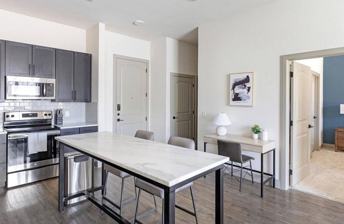 Denton Apartment | Landing | Chic 2BD, Courtyard, Gym