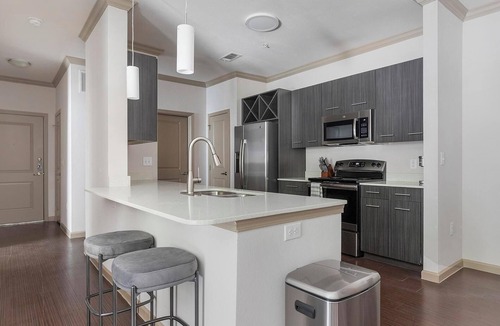 Wetmore Apartment | Landing | Chic 2BD, Yoga Studio, Gym