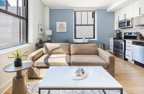 Financial District Apartment | Landing | Chic Studio, Yoga Studio, Pool