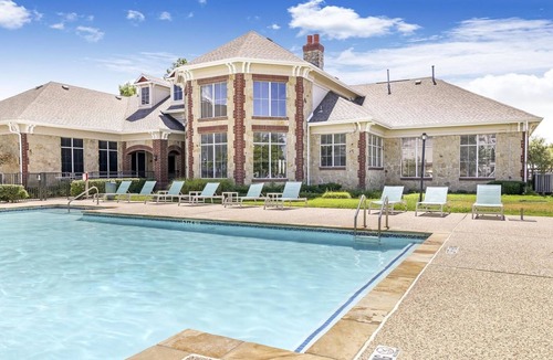 Fossil Creek Apartment | Landing | Incredible 1BD, Gym, Clubhouse