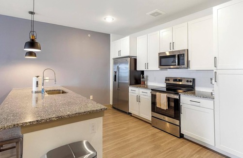 Weston Apartment | Landing | Incredible 1BD, Gym, Game Room
