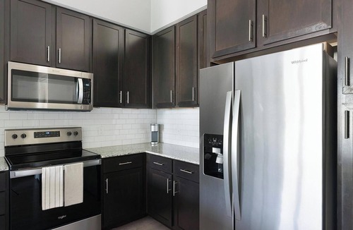 Conroe Apartment | Landing | Incredible 1BD, Gym