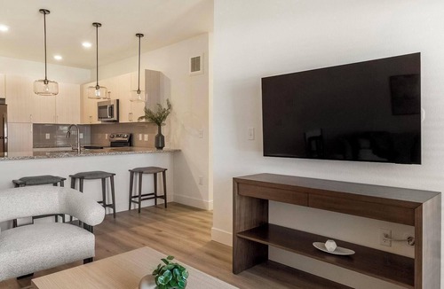 Firestone Apartment | Landing | Incredible 1BD, Gym, Clubhouse