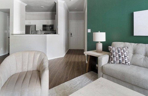 FM 1960 Apartment | Landing | Incredible 2BD in Copperfield