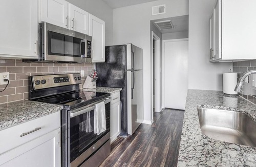 Fossil Creek Apartment | Landing | Modern 1BD, Pool, Clubhouse