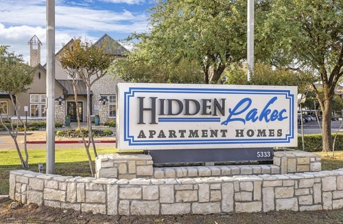 Fossil Creek Apartment | Landing | Modern 2BD, Gym, Pool