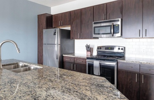 FM 1960 Apartment | Landing | Spectacular 1BD, Gym, Pool