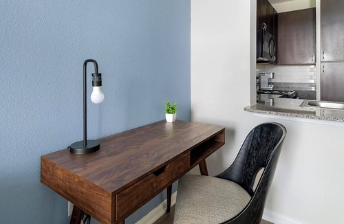 Northeast Houston Apartment | Landing | Spectacular 1BD, Game Room, Gym