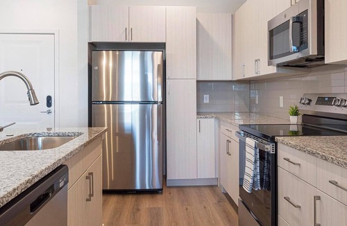 Firestone Apartment | Landing | Spectacular 2BD, Gym, Clubhouse