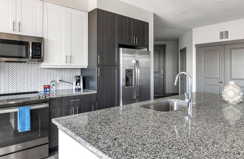 McKinney Apartment | Landing | Spectacular 2BD, Pool, Gym