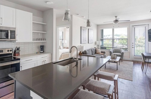 Wetmore Apartment | Landing | Stunning 2BD, Clubhouse, Yoga Studio