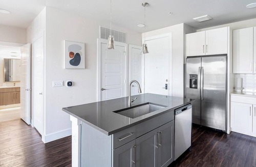 Wetmore Apartment | Landing | Stunning 2BD, Clubhouse, Yoga Studio