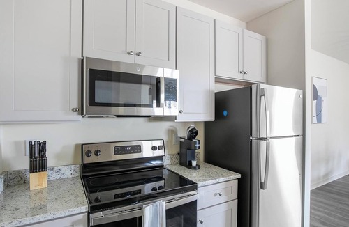 Fort Worth Apartment | Landing | Stylish 1BD in North Fort Worth