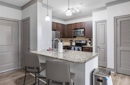 Northeast Carrollton Apartment | Landing | Stylish 3BD, Clubhouse