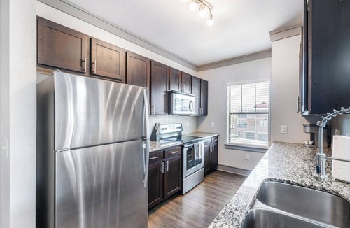 Northeast Carrollton Apartment | Landing | Stylish 3BD, Clubhouse