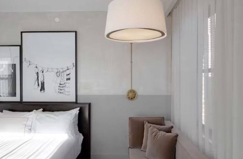 Downtown Des Moines Hotel | Landmark Hotel in Downtown Des Moines Offering Upscale Rooms and Style - 3 Units