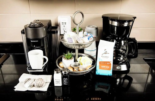 Fremont Condo | Large and Luxurious 2-bedroom condo in Downtown Fremont with AC, WiFi