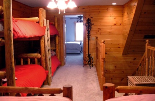 Rattan Cabin | Large Cabin in the Kiamichi Wilderness