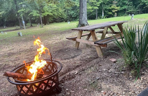 Hamilton House | Large RV in Beautiful, Natural Setting!