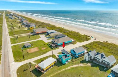 Surfside Beach House | Las Brisas - Big Ocean Views, Easy Beach Access!